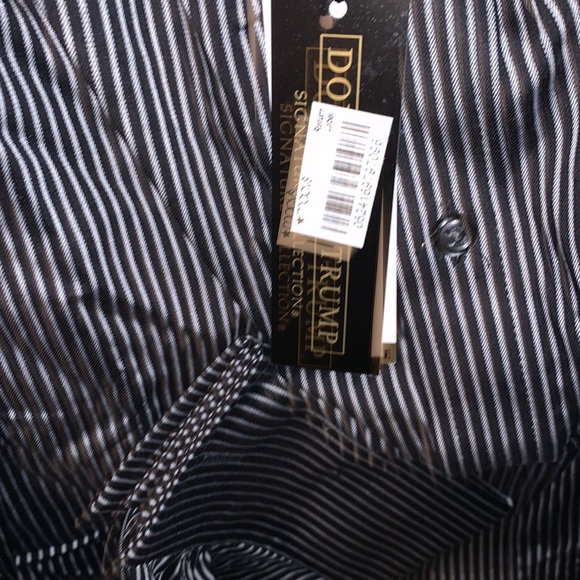 NWT Donald Trump Striped Shirt - Picture 3 of 4